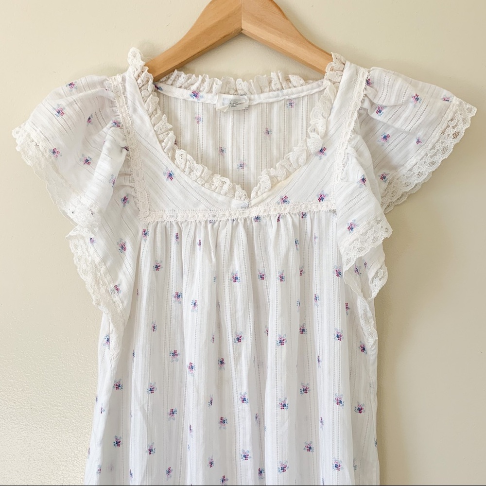 Vintage Gilligan & O’Malley Floral Nightgown XS